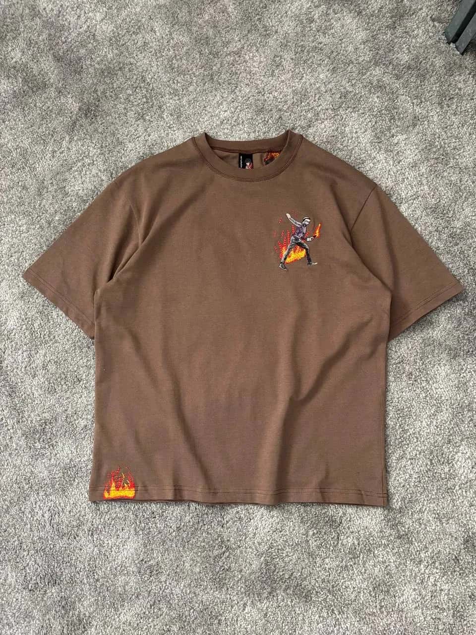 Nakış Detaylı Oversize Tshirt